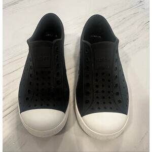 Native Jefferson Kids' Slip-on in Jiffy Black C 13 Lightweight & Durable